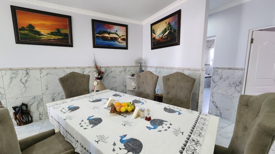 4 Bedroom Property for Sale in Country Club Western Cape